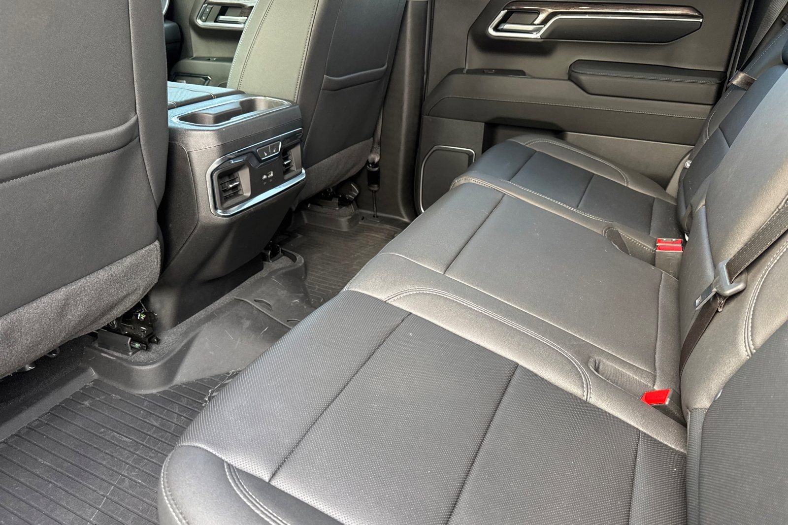 Used 2023 Chevrolet Silverado 1500 LTZ image 12