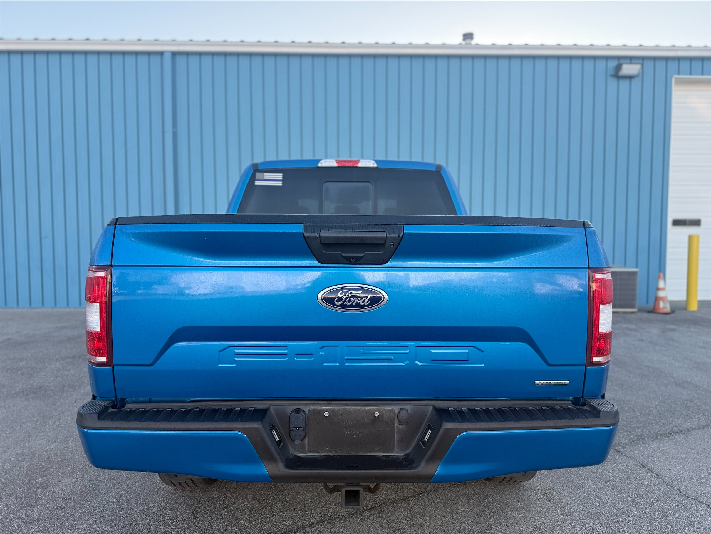 Used 2020 Ford F150 XLT w/ Equipment Group 302A Luxury AWD/4WD image 17