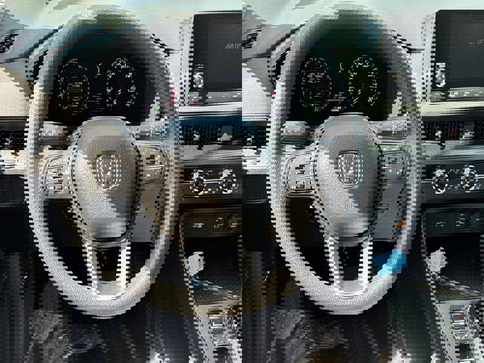 Used 2024 Honda CR-V LX image 17