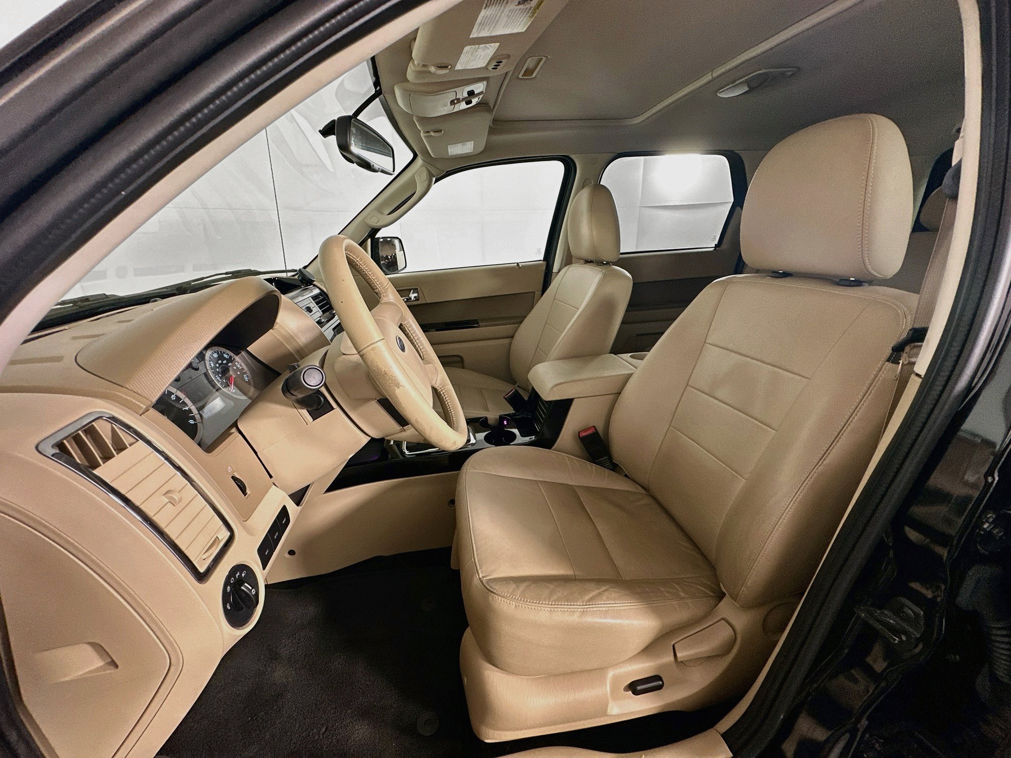 Used 2012 Ford Escape Limited FWD image 13