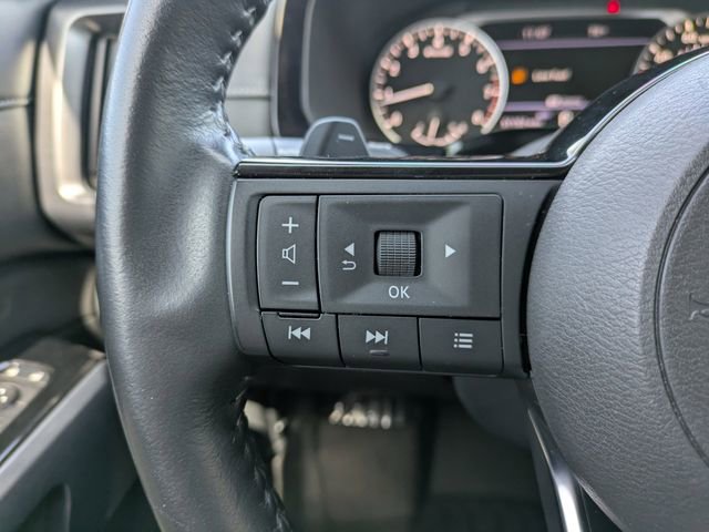 Used 2023 Nissan Pathfinder SL w/ SL Premium Package image 30