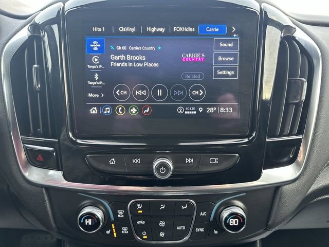 Used 2023 Chevrolet Traverse LT image 13