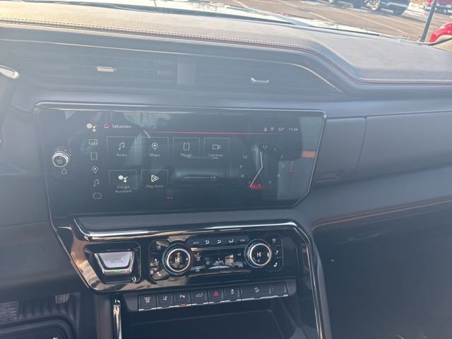 Used 2024 GMC Sierra 2500 AT4 w/ AT4 Premium Plus Package image 16