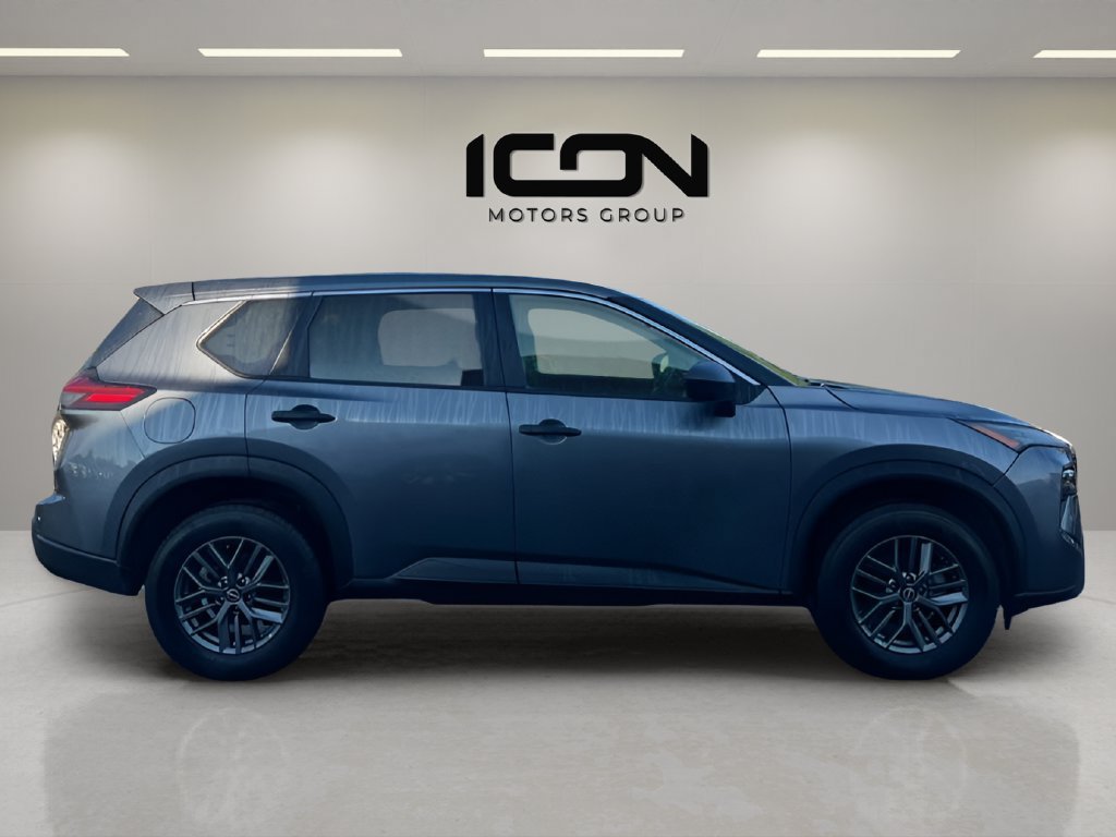 Used 2024 Nissan Rogue S AWD/4WD image 6