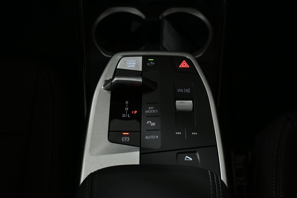 Used 2026 BMW X1 xDrive28i w/ Technology Package image 23