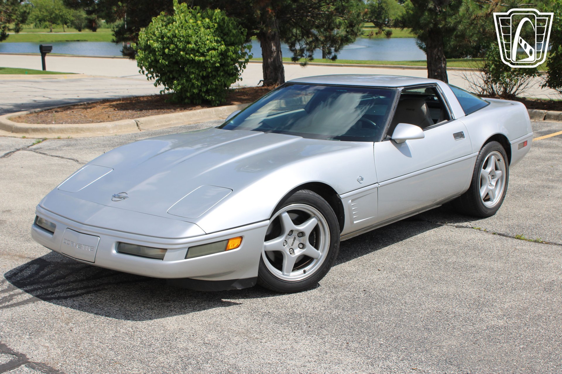 Used 1996 Chevrolet Corvette Coupe RWD image 21