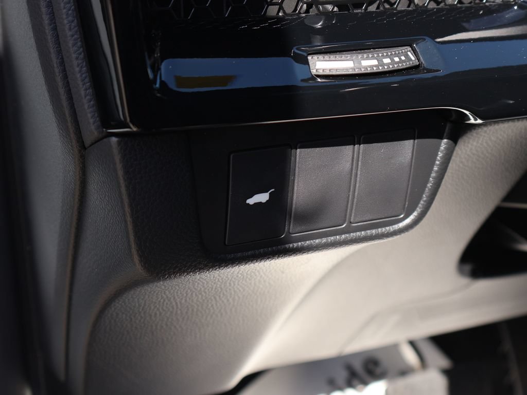 Used 2026 Honda CR-V Sport Touring image 42