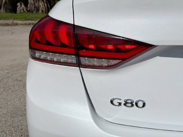 Used 2019 Genesis G80 3.8 RWD image 10