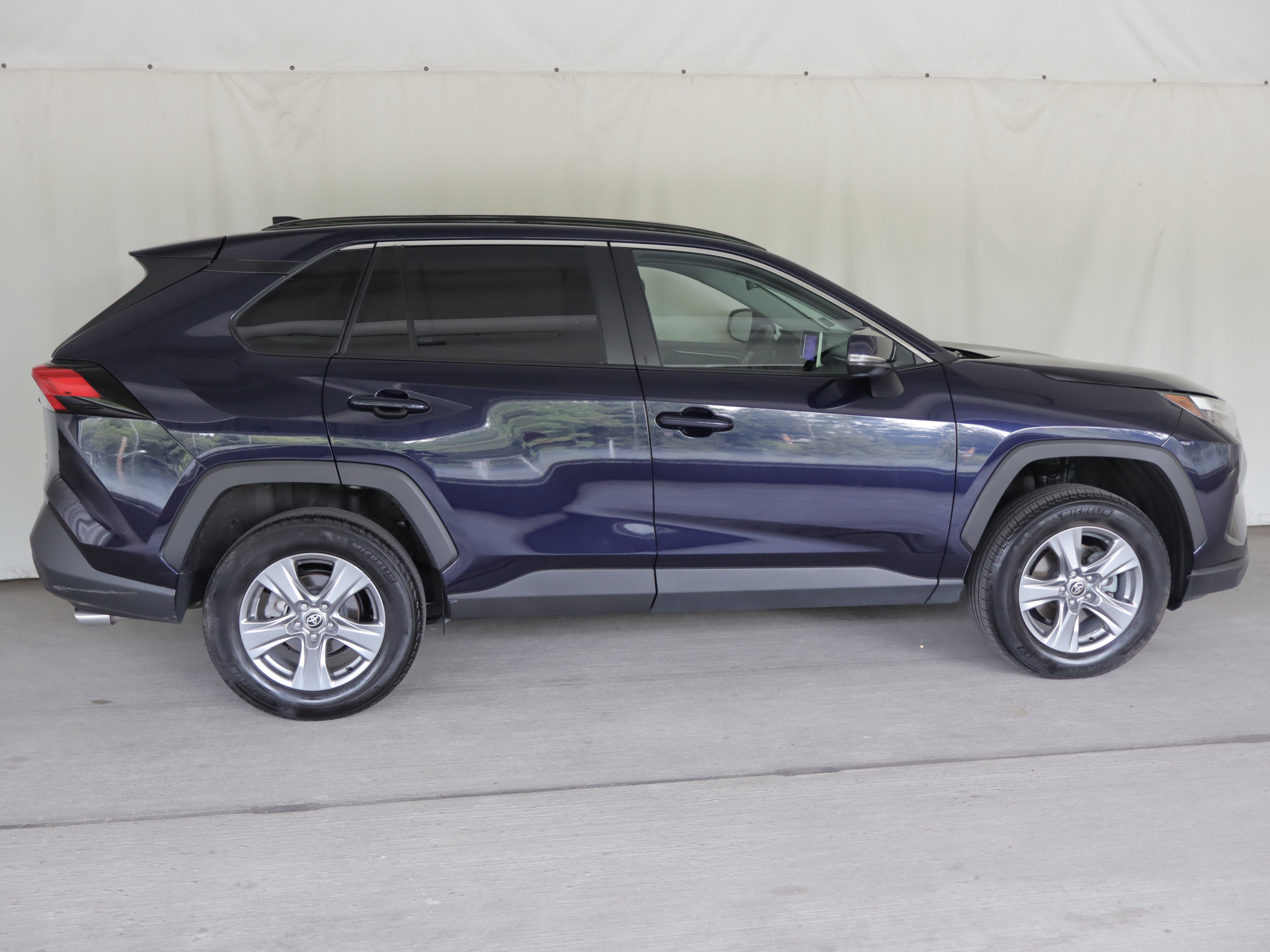 Used 2025 Toyota RAV4 XLE w/ Convenience Package AWD/4WD image 6