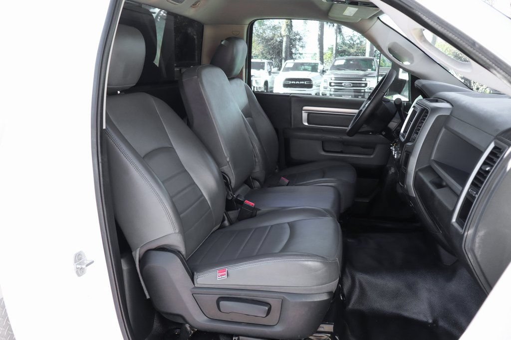 Used 2015 RAM 3500 Tradesman w/ Power & Remote Entry Group RWD image 31