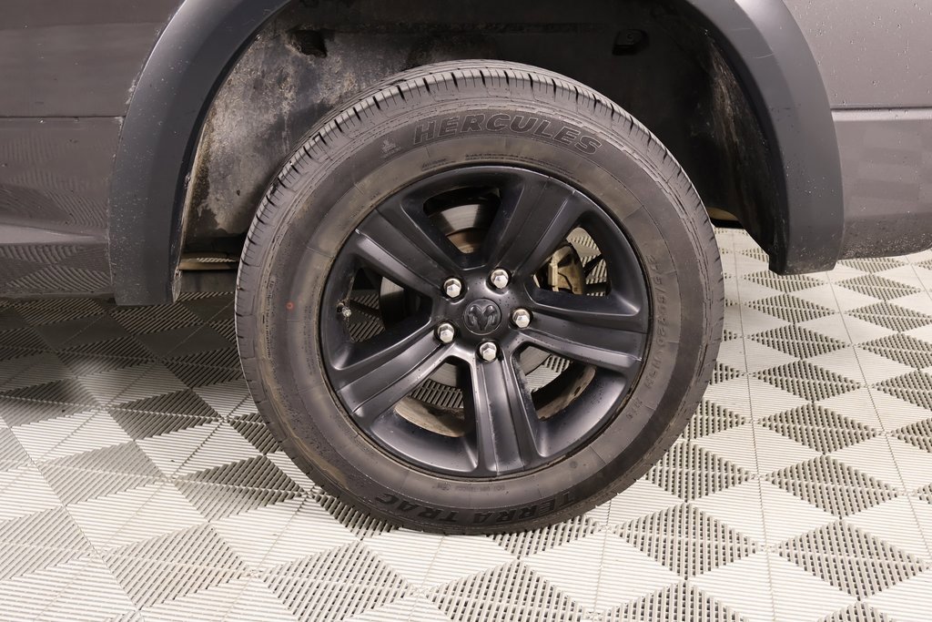 Used 2021 RAM 1500 Classic Warlock image 17