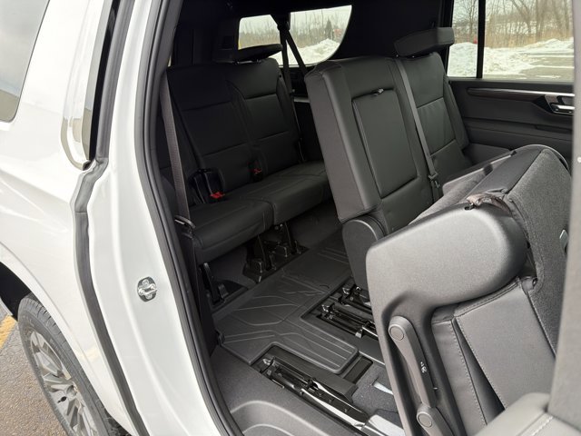 New 2026 Chevrolet Suburban LT w/ Comfort Package image 28