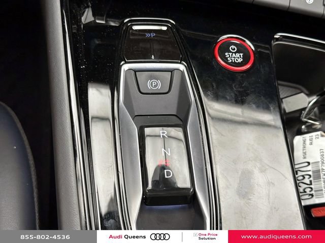 Used 2023 Audi RS e-tron GT w/ Carbon Performance Package AWD/4WD image 27