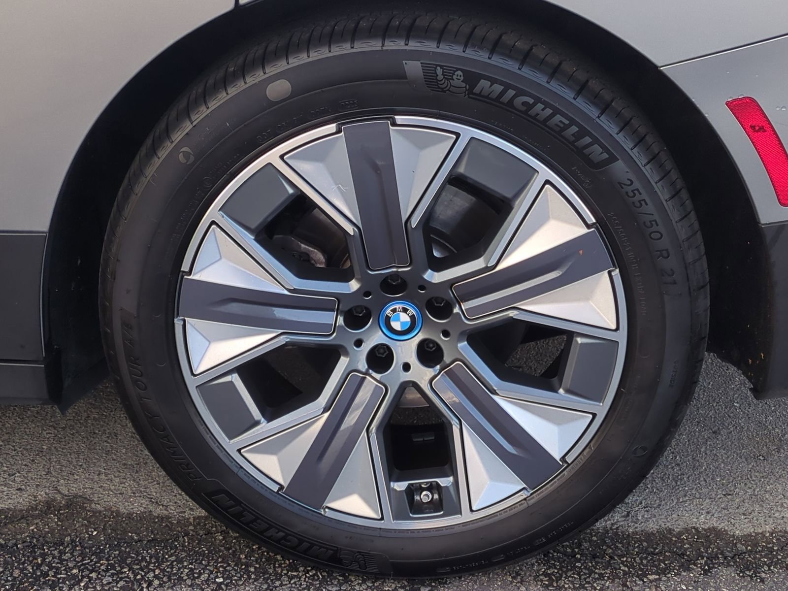 Certified 2023 BMW iX xDrive50 w/ Premium Package image 13