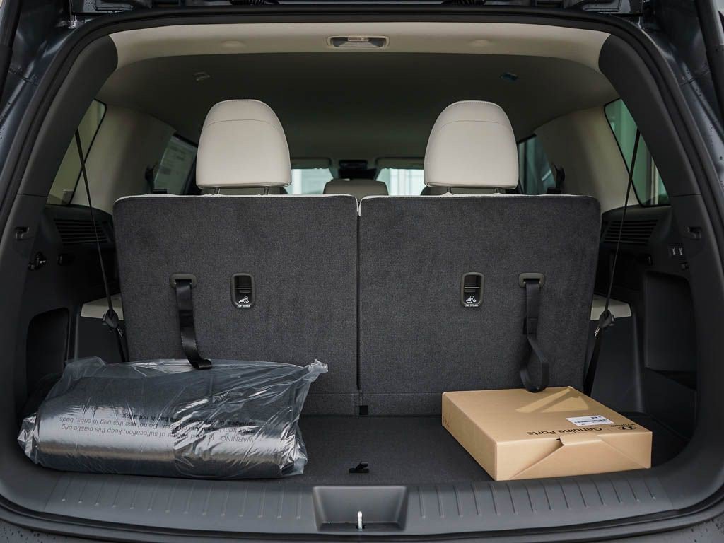 New 2027 Hyundai Santa Fe SE AWD/4WD image 8