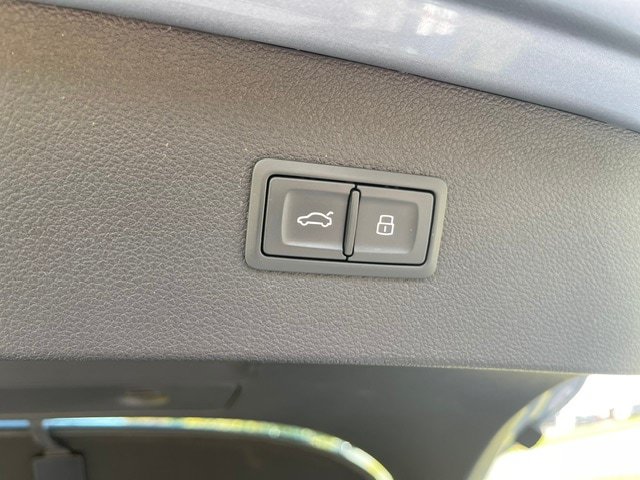 Used 2018 Audi A7 3.0T Premium Plus AWD/4WD image 11