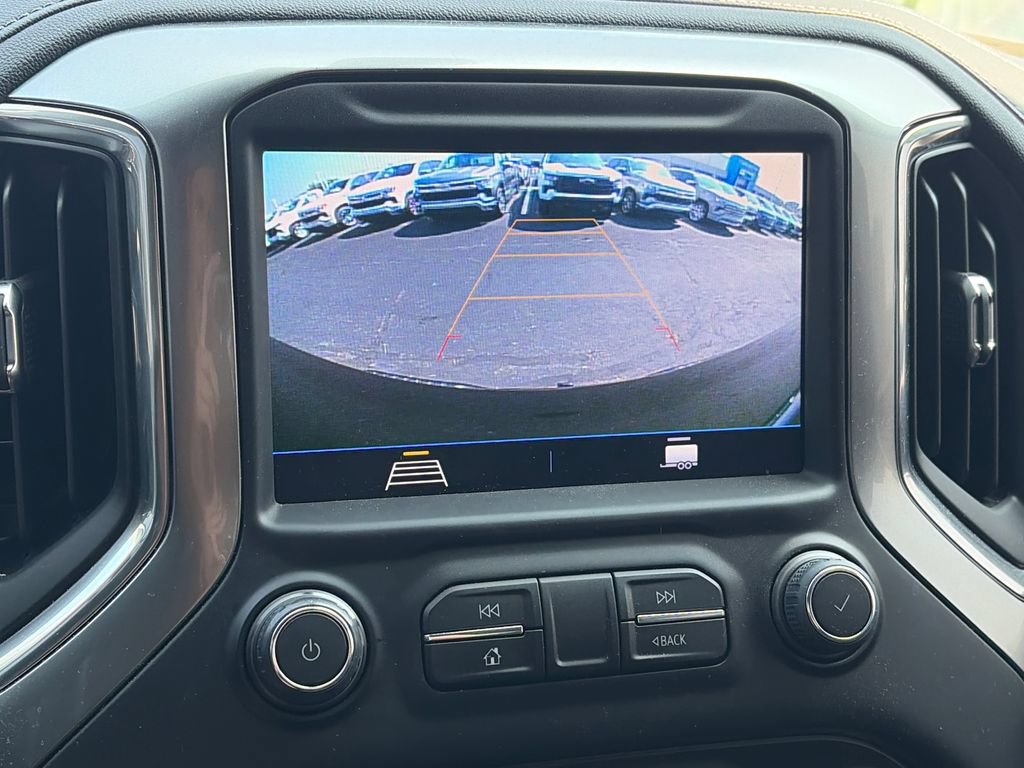 Used 2021 Chevrolet Silverado 1500 LT Trail Boss w/ Bed Protection Package AWD/4WD image 21