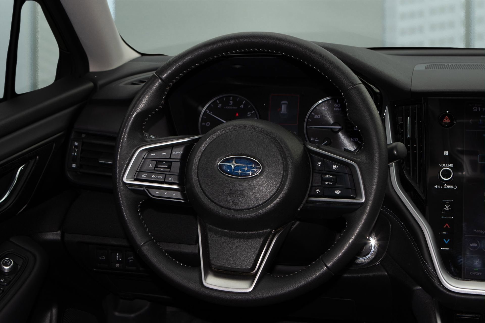 Used 2023 Subaru Outback Premium image 16