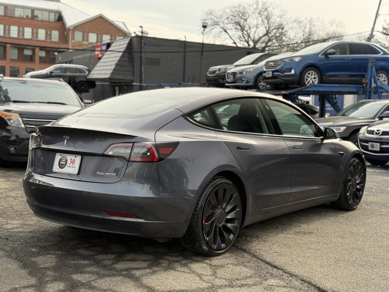 Used 2022 Tesla Model 3 Performance image 8