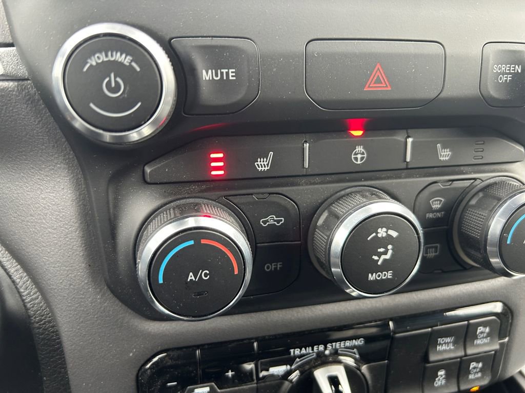 Certified 2022 RAM 1500 Big Horn image 25