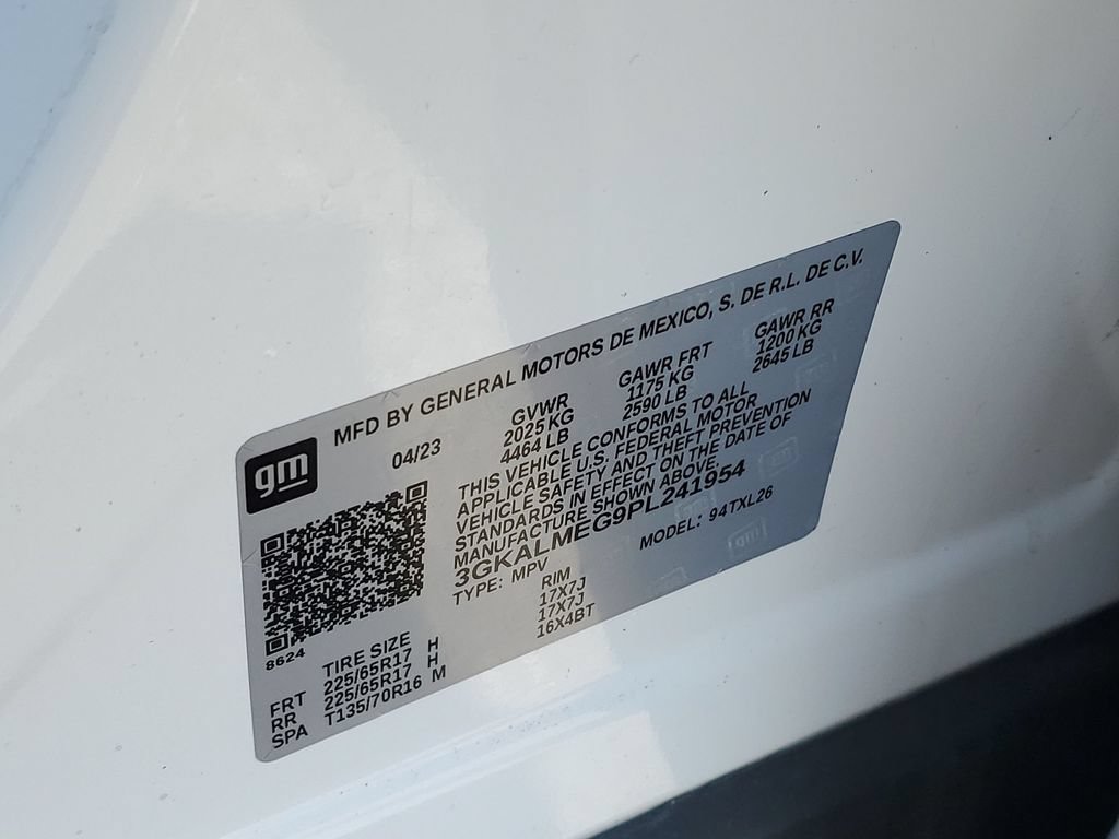 Used 2023 GMC Terrain SLE FWD image 32