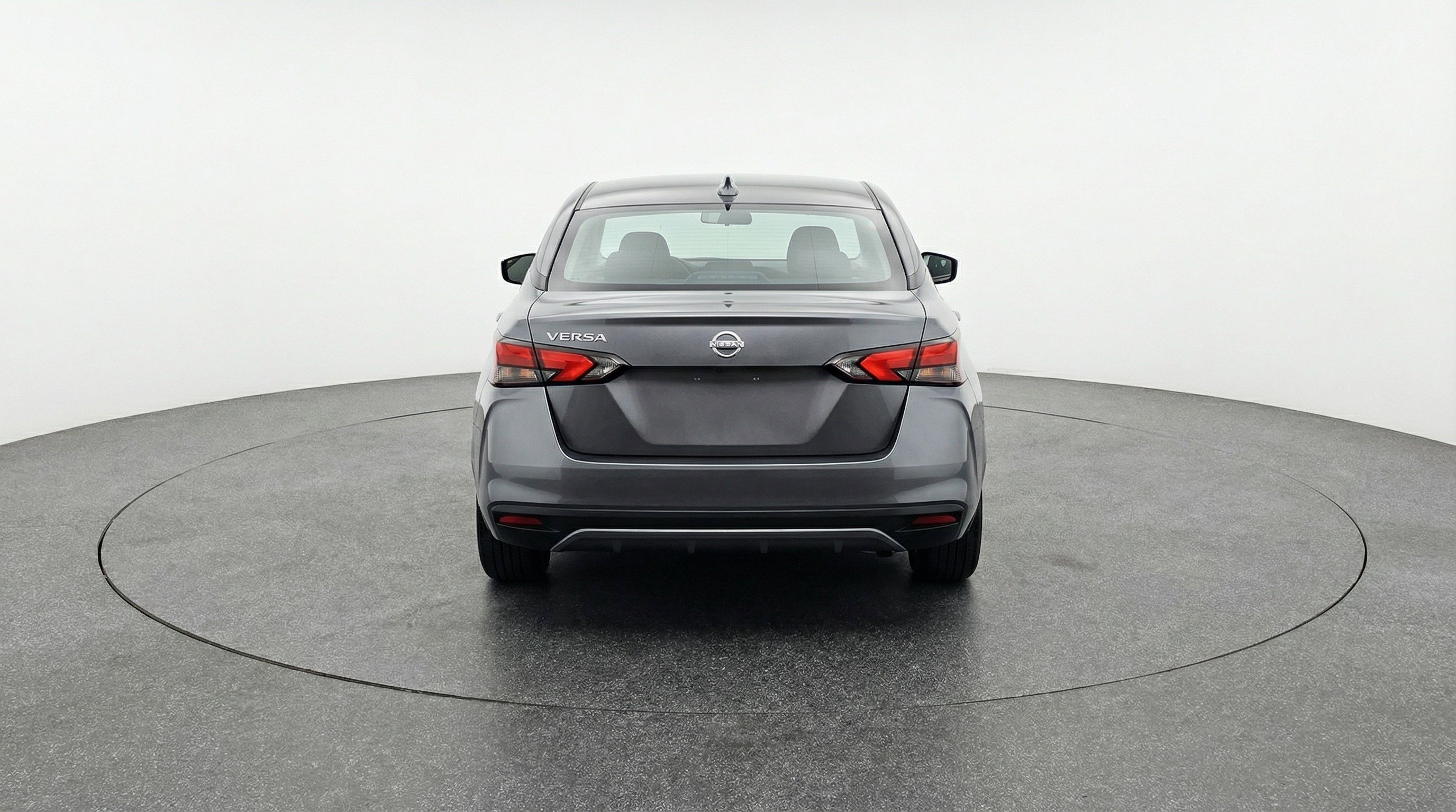 Used 2025 Nissan Versa SV FWD image 7