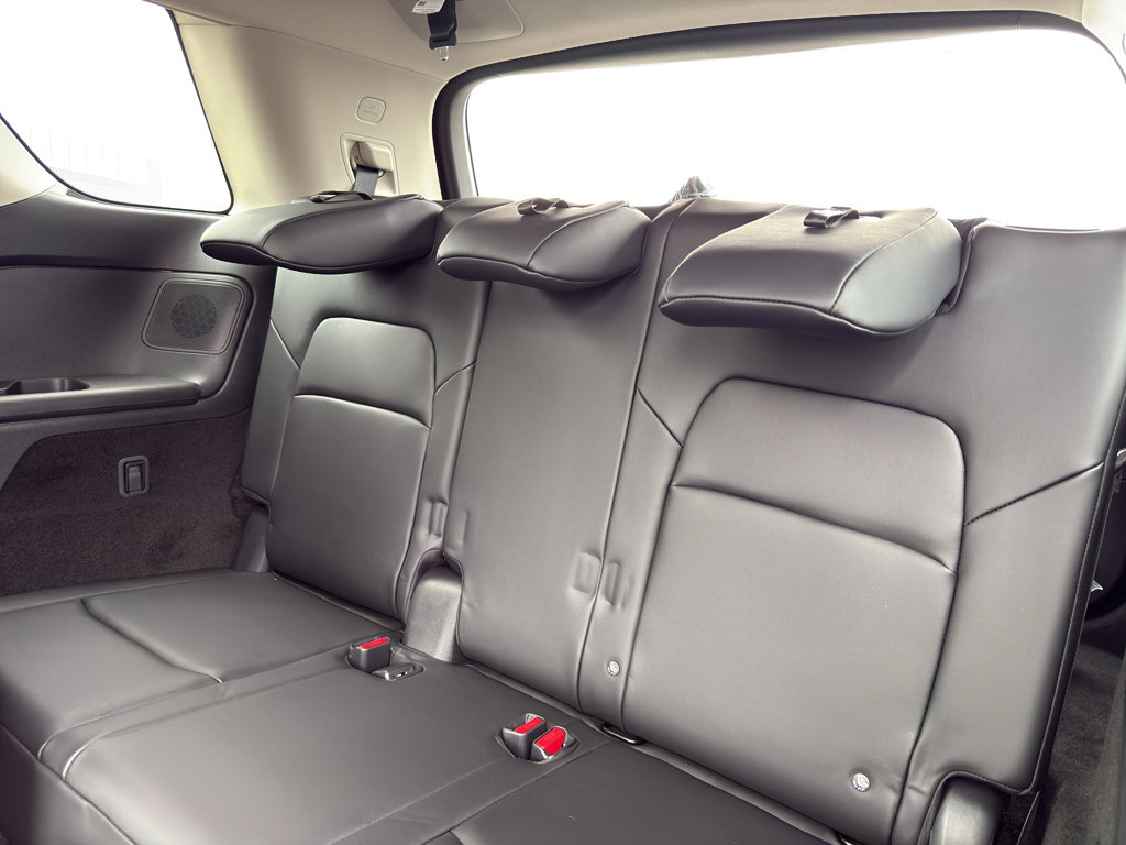 New 2026 Nissan Pathfinder SL image 36