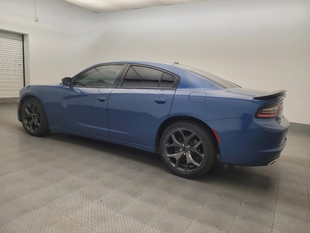 Used 2020 Dodge Charger SXT w/ Blacktop Package image 3