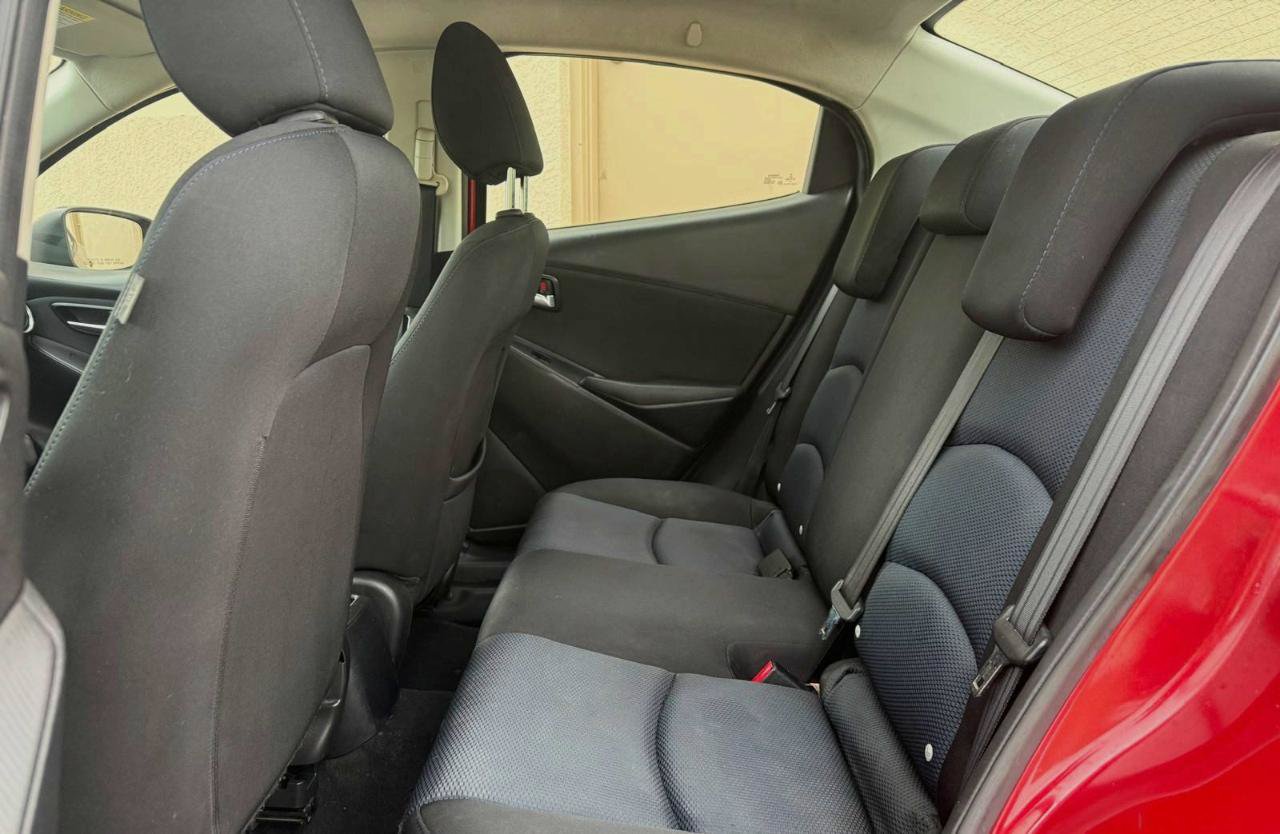 Used 2016 Scion iA FWD image 18