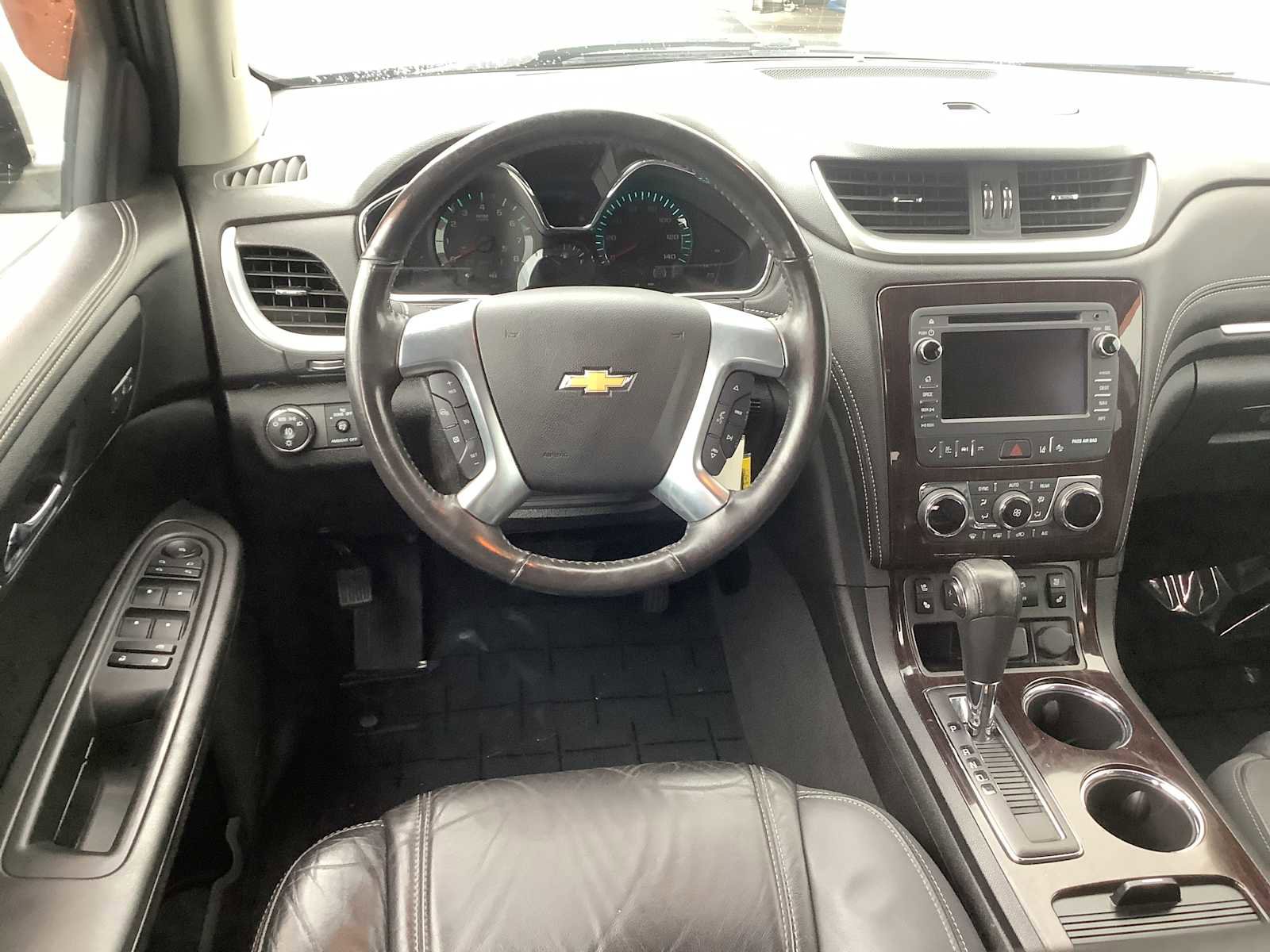 Used 2017 Chevrolet Traverse Premier AWD/4WD image 10
