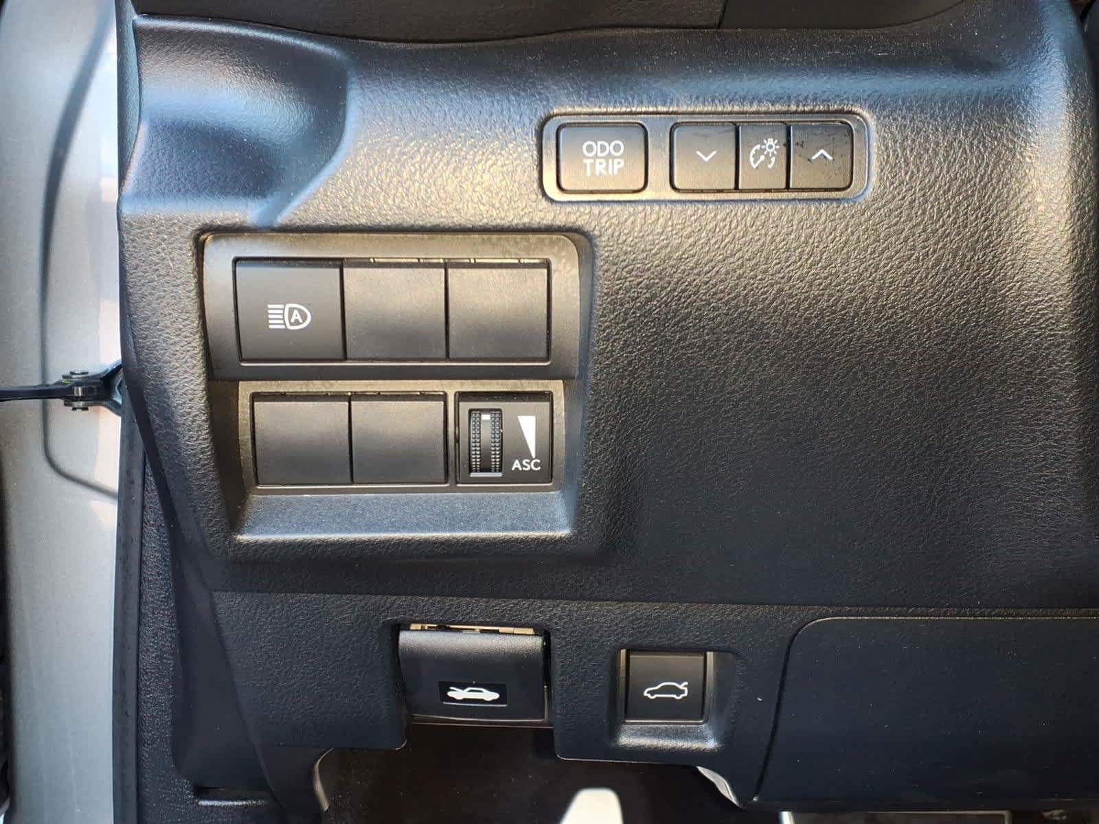 Used 2023 Lexus IS 350 F Sport w/ Accessory Package 2 RWD image 16