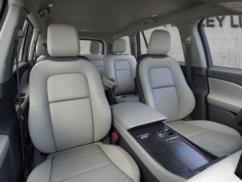 New 2026 Lincoln Aviator AWD image 10