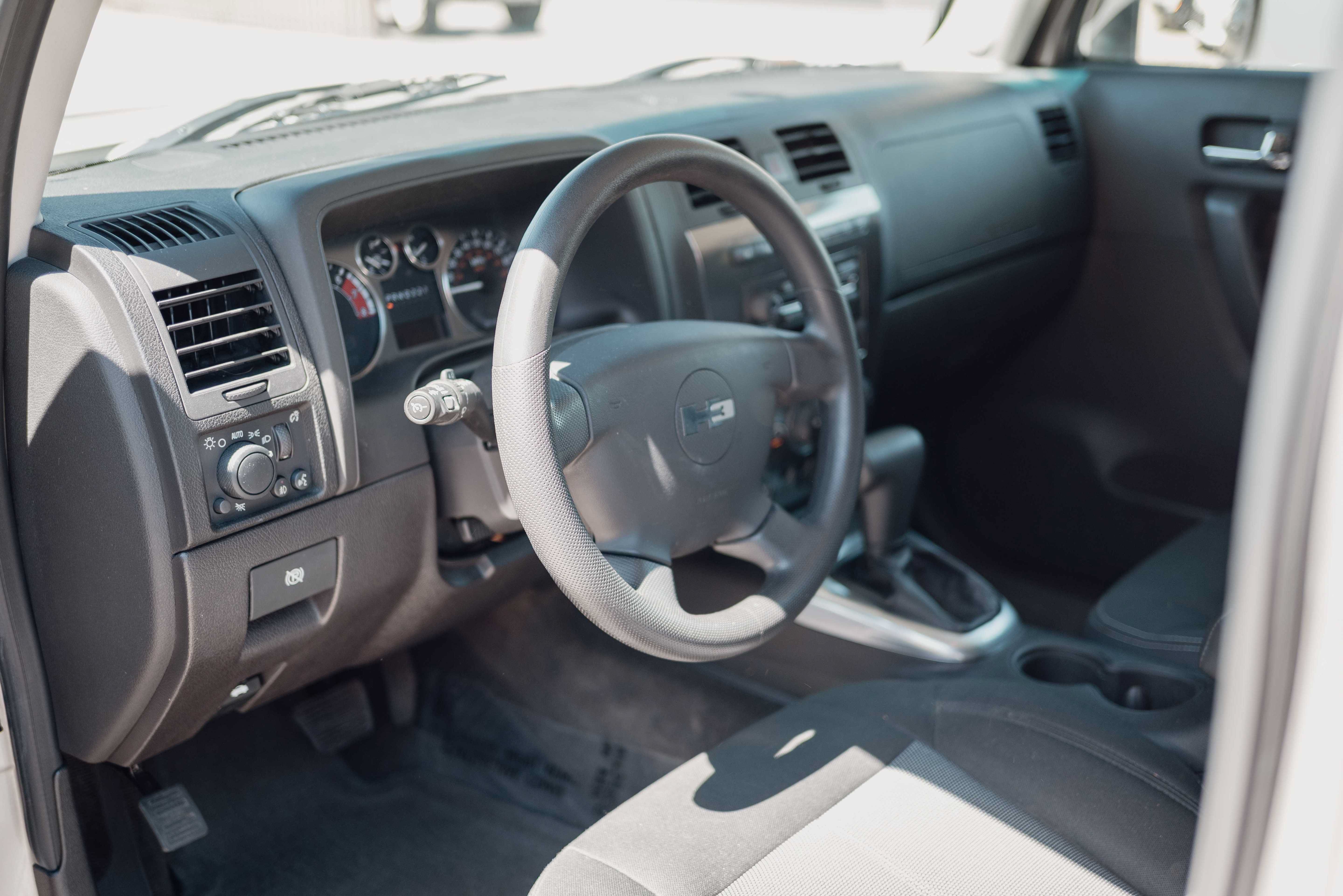 Used 2006 HUMMER H3 AWD/4WD image 7