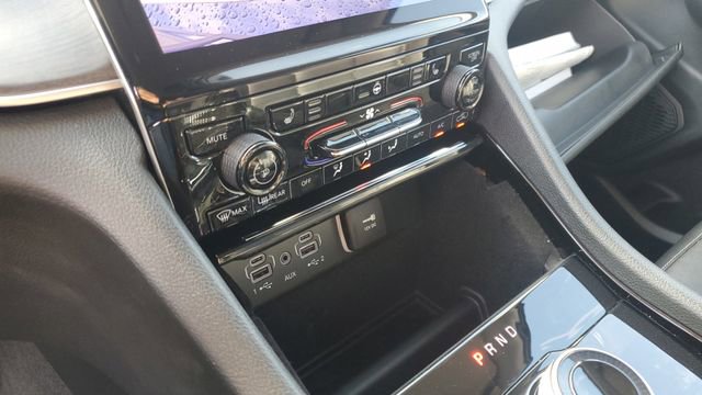 Certified 2023 Jeep Grand Cherokee L Limited w/ Trailer Tow Group (B) image 20