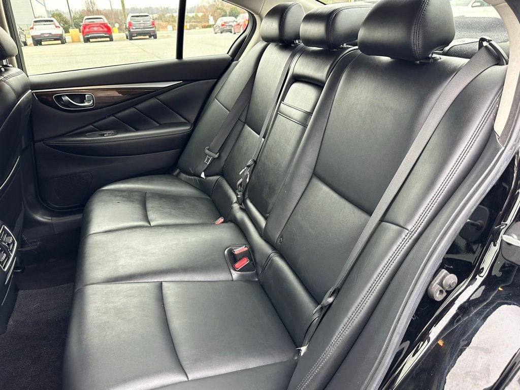 Used 2018 INFINITI Q50 Luxe w/ Essential Package (3.0T Luxe) image 25