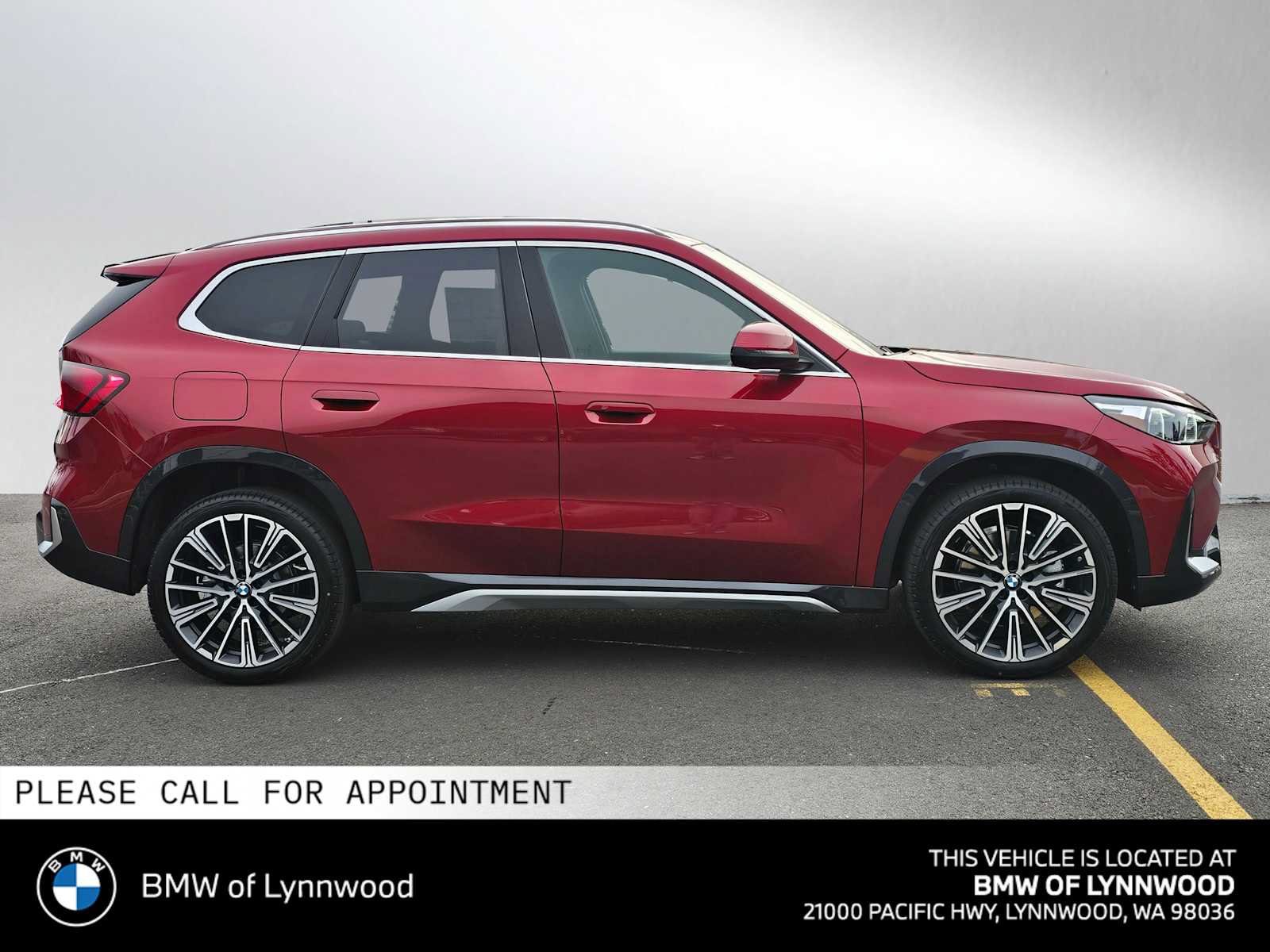 New 2026 BMW X1 xDrive28i w/ Technology Package AWD/4WD image 2