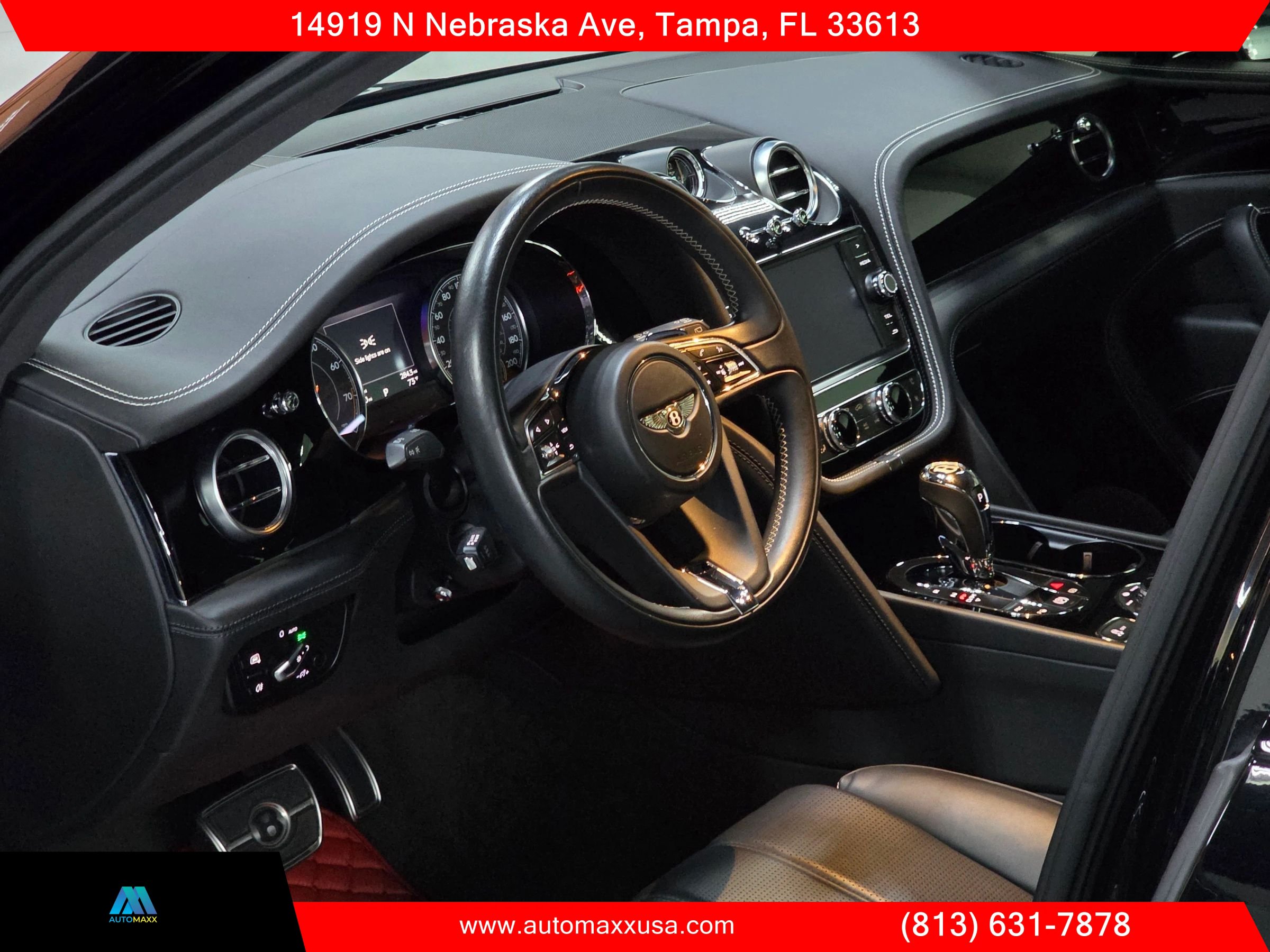 Used 2020 Bentley Bentayga Design Series AWD/4WD image 20
