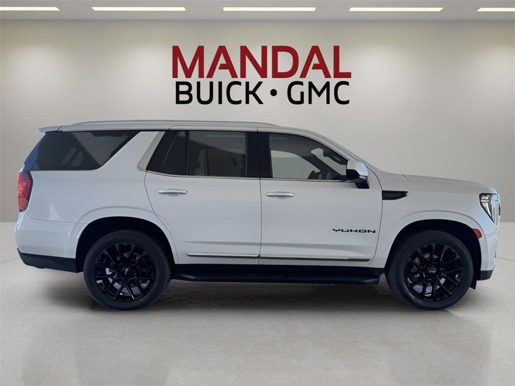 Used 2023 GMC Yukon SLT image 40