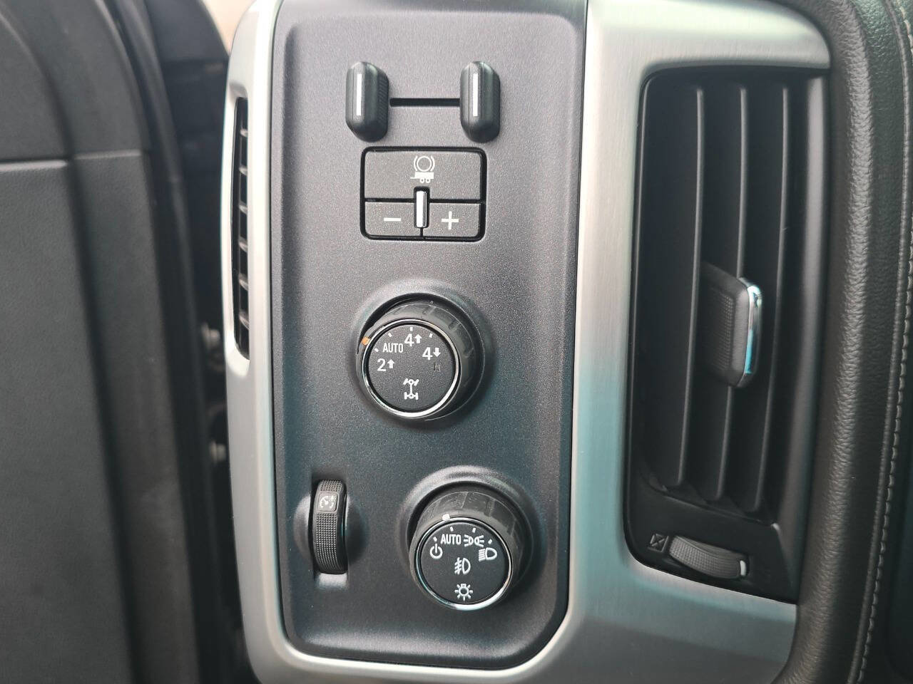 Used 2016 GMC Sierra 1500 SLT w/ SLT Premium Package image 21