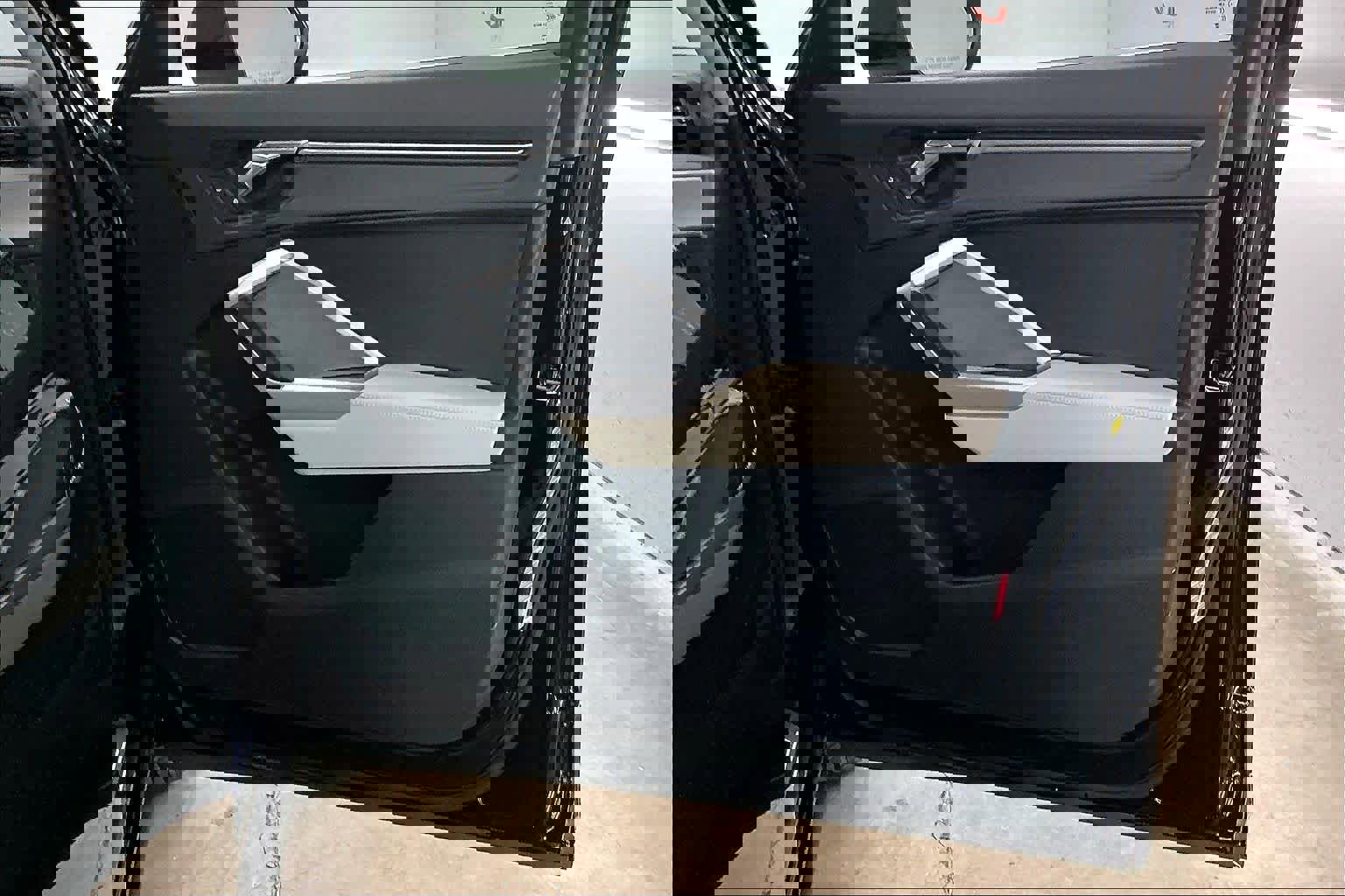 Certified 2025 Audi Q3 2.0T Premium w/ Convenience Package image 27