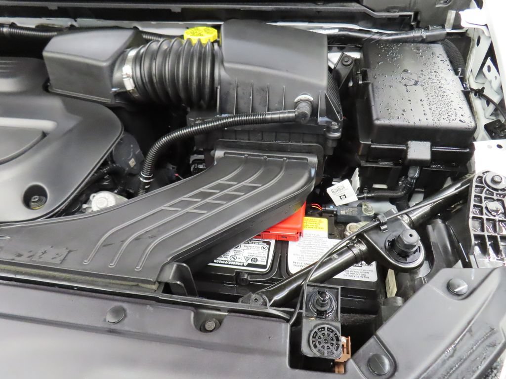Used 2024 Chrysler Pacifica Limited FWD image 26