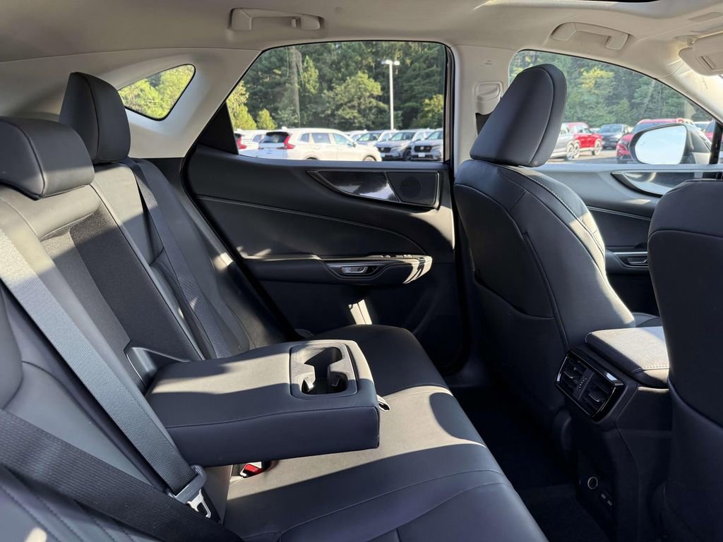 Used 2024 Lexus NX 350 AWD image 16