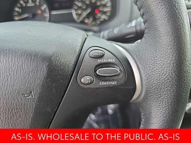 Used 2017 Nissan Pathfinder SV w/ SV Cold Weather Package AWD/4WD image 17