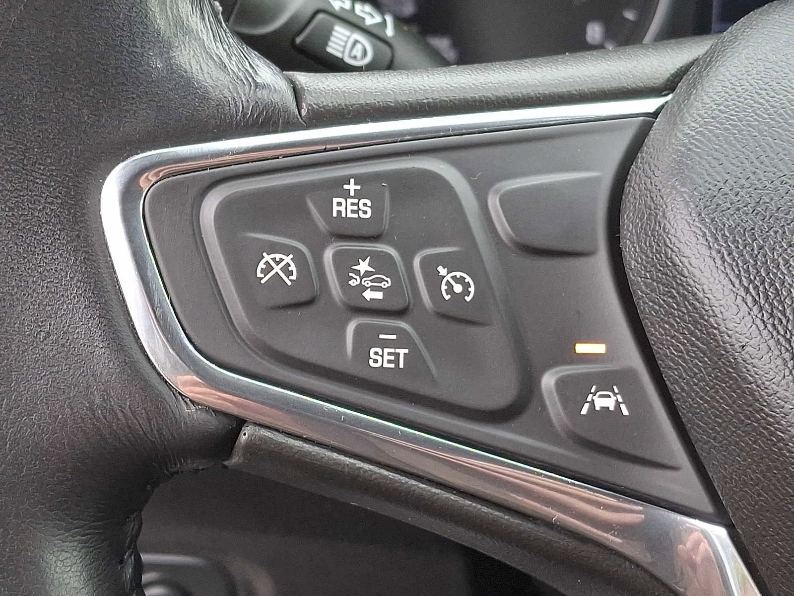 Used 2021 Chevrolet Equinox LT image 18