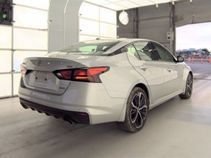 Used 2025 Nissan Altima 2.5 SR AWD/4WD image 18