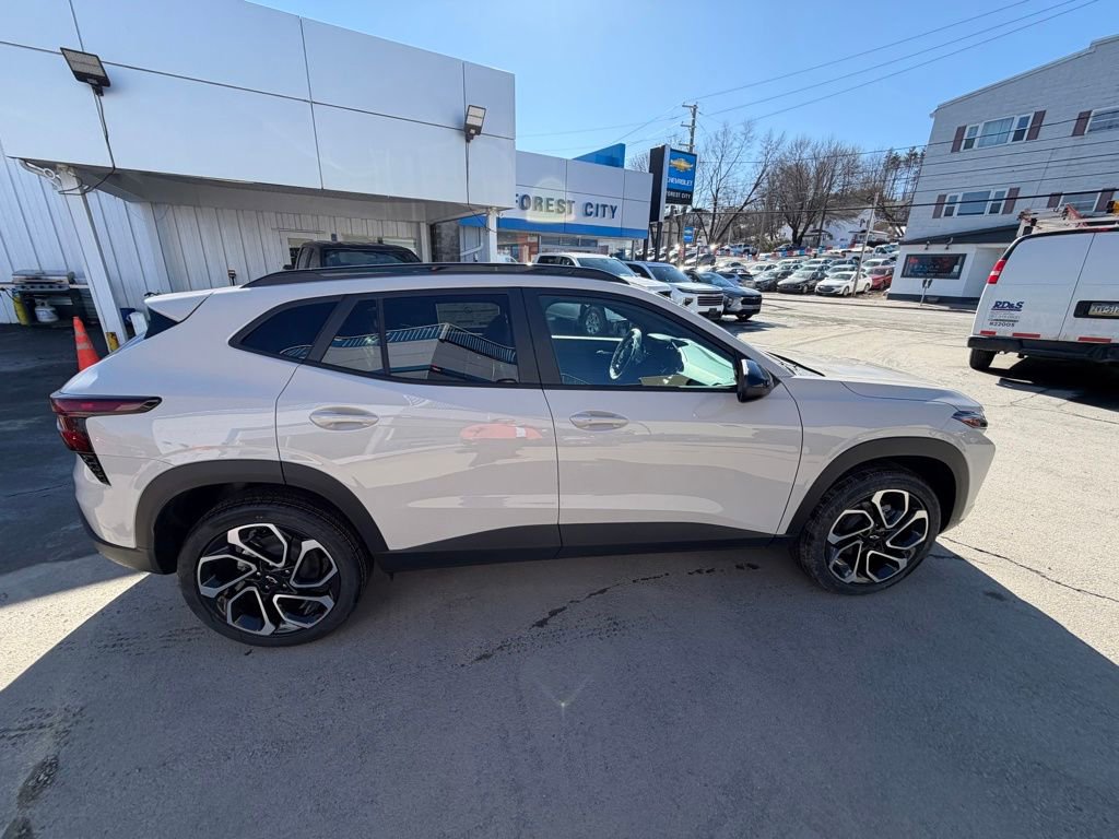 New 2026 Chevrolet Trax RS image 6