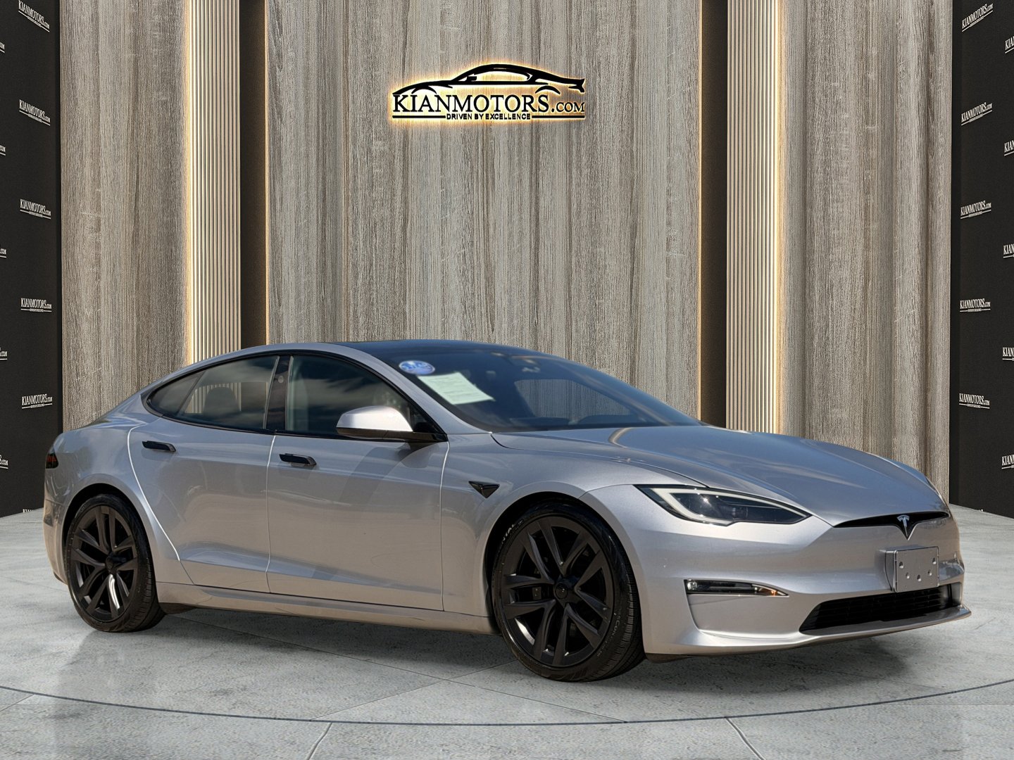 Used 2024 Tesla Model S