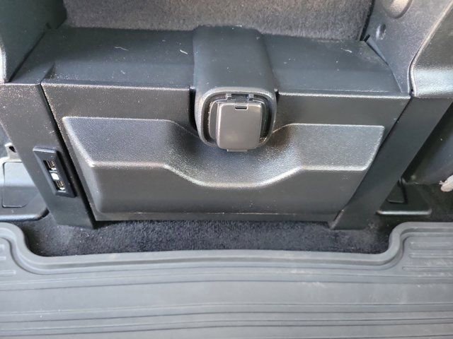 Certified 2018 Ford F150 XLT w/ Equipment Group 302A Luxury image 18