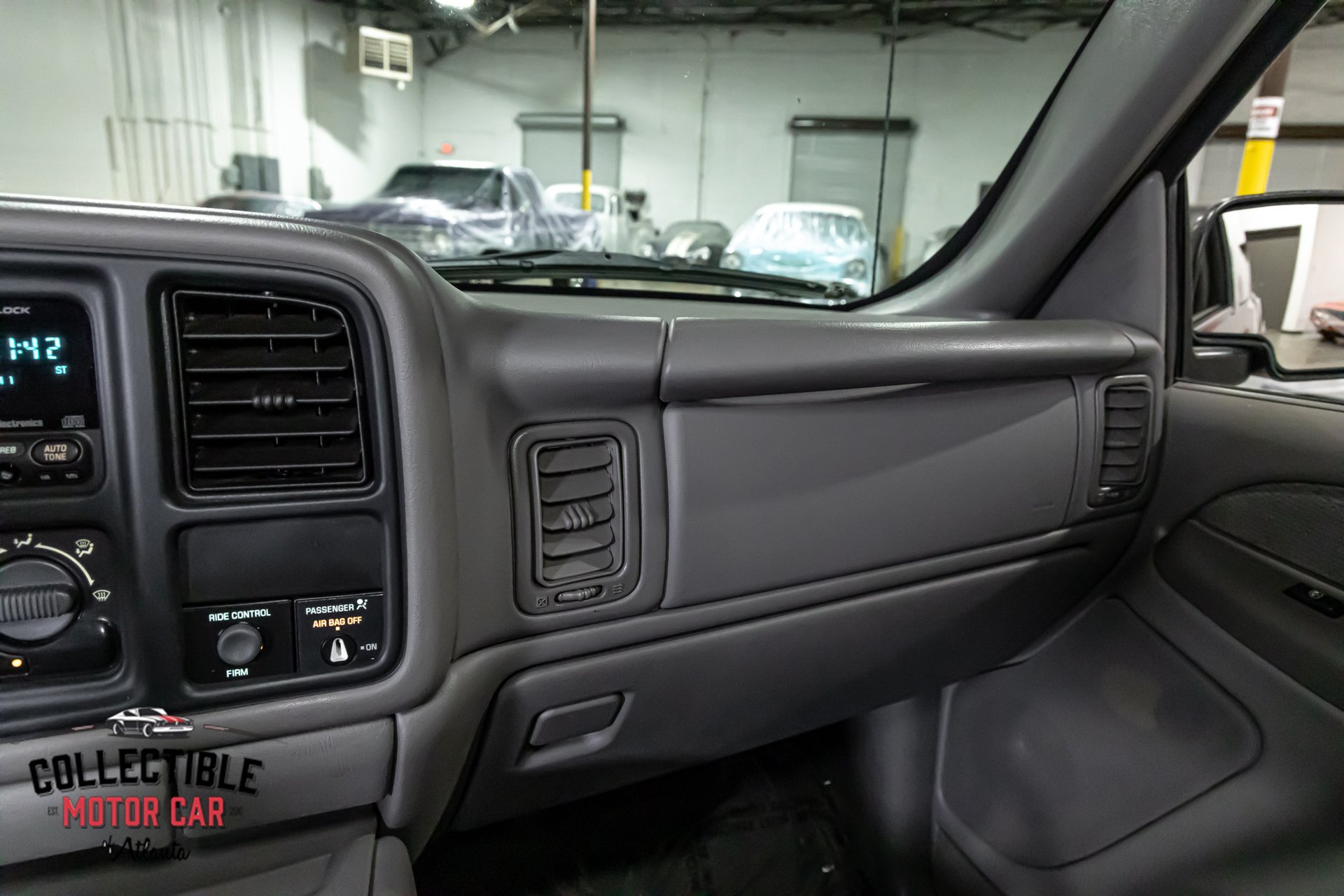 Used 2000 GMC Sierra 1500 2WD Extended Cab w/ Convenience Plus Group image 79
