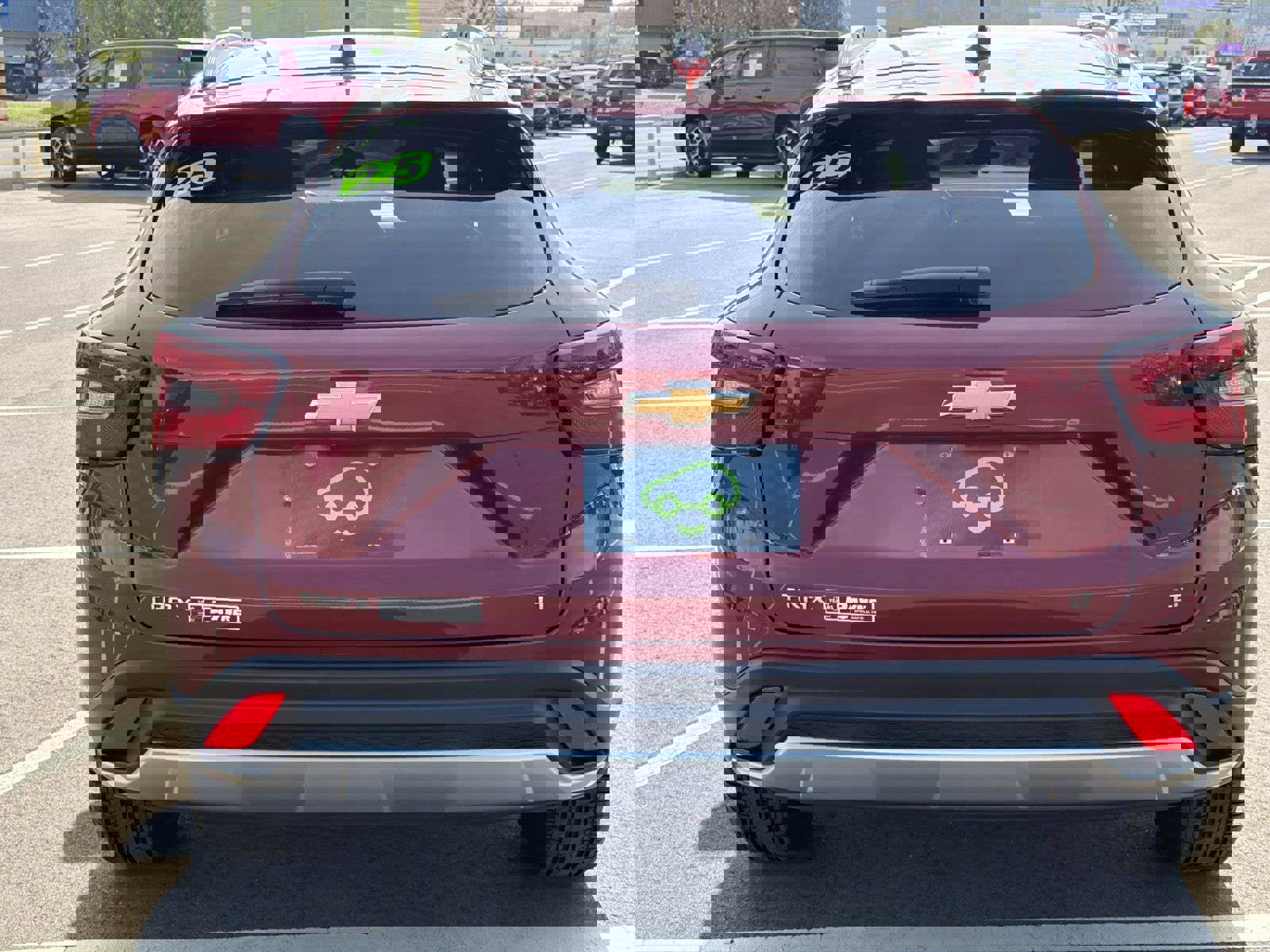 Used 2025 Chevrolet Trax LT w/ LT Convenience Package image 18